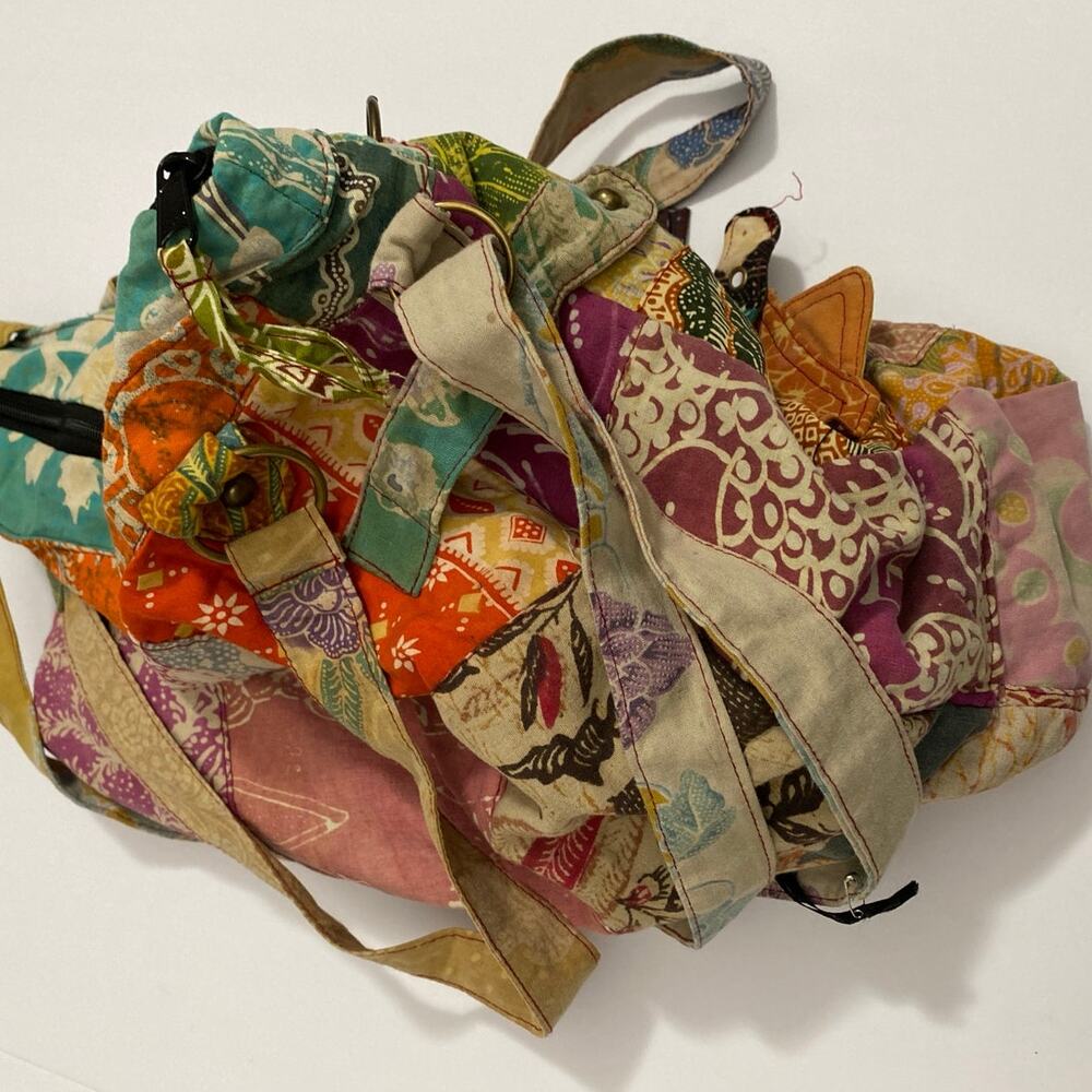 UNIQUE Patchwork Recycled Batik Ceremonial Hobo B… - image 9